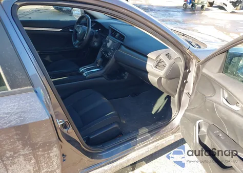 2017 Honda Civic Lx z USA, uszkodzony, nr VIN 2HGFC2F57HH564317